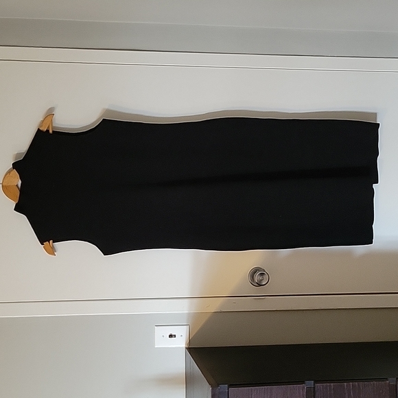 TAHARI~Sleeveless Tunic Vest, Black, S - Picture 5 of 7